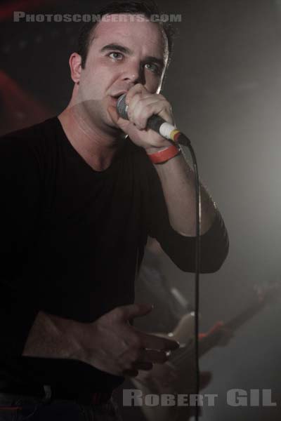 FUTURE ISLANDS - 2014-02-13 - PARIS - La Maroquinerie - 